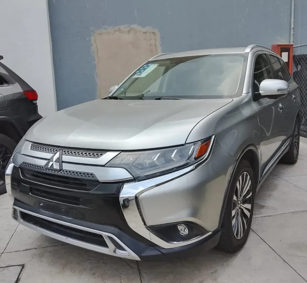 Mitsubishi Outlander 2019