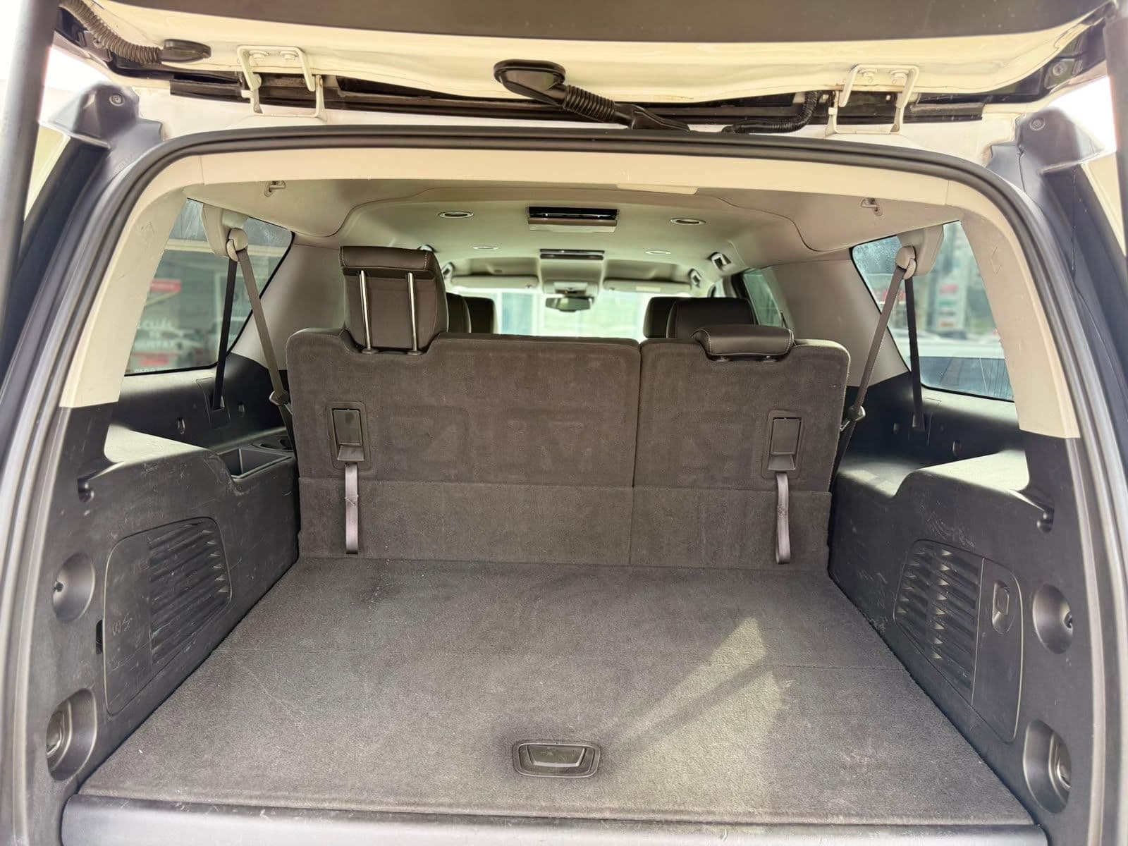 Chevrolet Suburban 2020 — foto 8