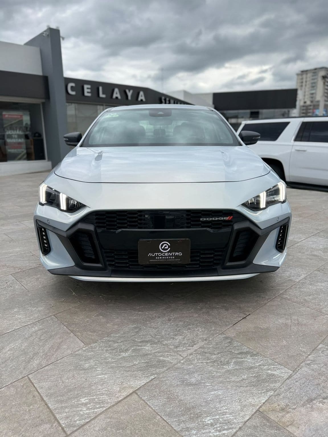 Dodge Attitude 2025 — foto 3