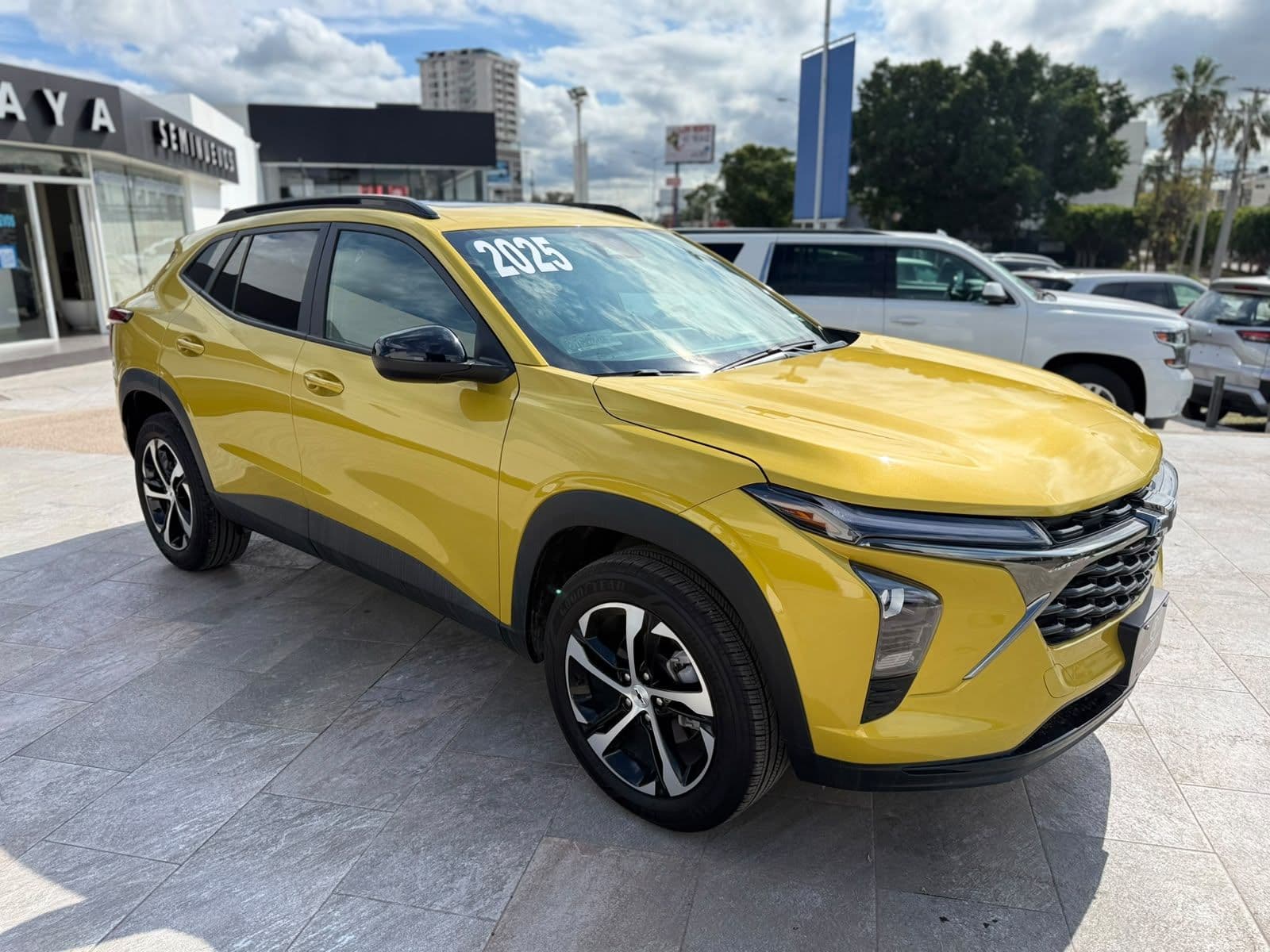 Chevrolet Trax 2025 — foto 2
