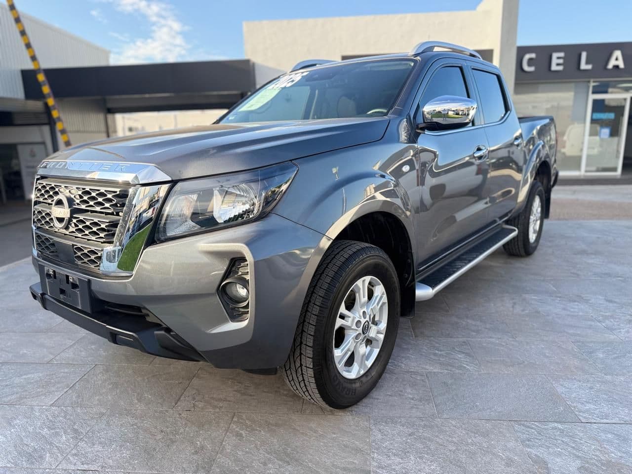 Nissan Frontier 2025