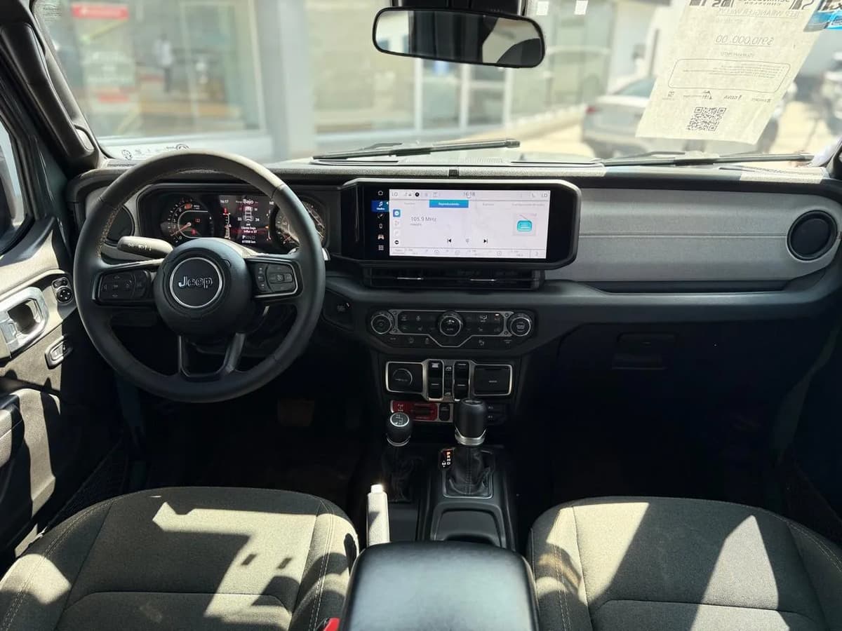 Jeep Wrangler 2024 — foto 10
